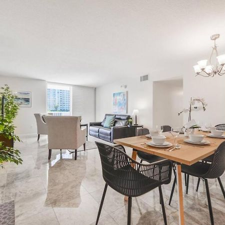 Amazing 3Br Condo At Brickell With City Views ไมอามี ภายนอก รูปภาพ